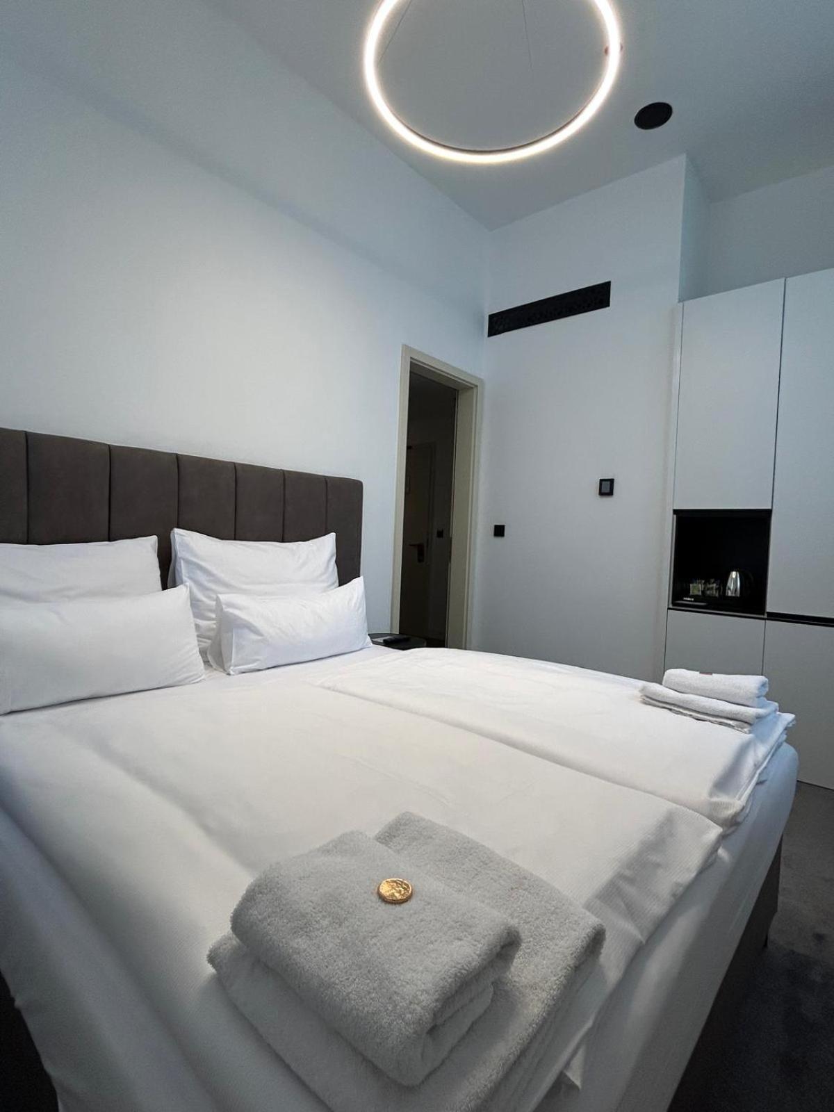 Hotel The Gold Bank 4*
